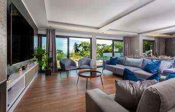 Thumbnail von Modern villa with pool and panoramic sea view