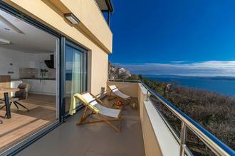 Thumbnail von Modern maisonette apartment with panoramic sea view