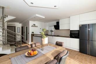 Thumbnail von Modern maisonette apartment with panoramic sea view