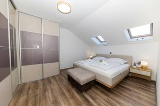 Thumbnail von Modern maisonette apartment with panoramic sea view