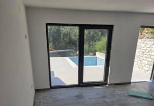 Thumbnail von Mediterranes Steinhaus mit Pool und Meerblick