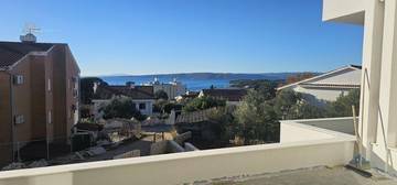 Thumbnail von Moderne Maisonettewohnung mit schönem Meerblick