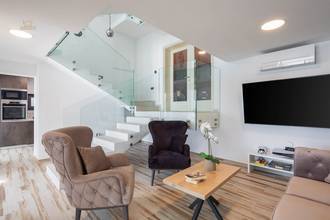 Thumbnail von Modern villa with infinity pool and panoramic sea view, Sibenik region