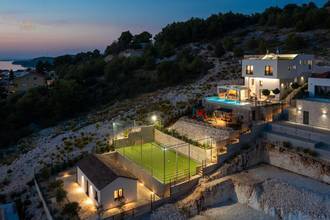 Thumbnail von Modern villa with infinity pool and panoramic sea view, Sibenik region