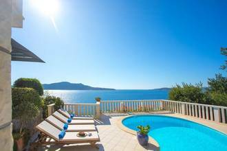 Thumbnail von Mediterranean villa directly on the sea, Dubrovnik region