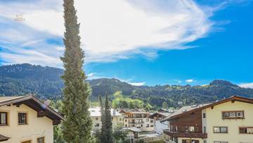 Thumbnail von Leisure residence in a historic town house with a view of the Streif
