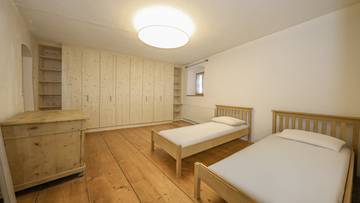 Thumbnail von Leisure residence in a historic town house with a view of the Streif