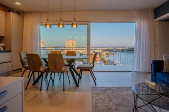 Thumbnail von Modern apartment in an extraordinary location directly by the sea