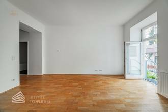 Thumbnail von Charmante 2-Zimmer-Altbauwohnung mit idyllischem Eigengarten – urbanes Wohnen mit Rückzugsqualität