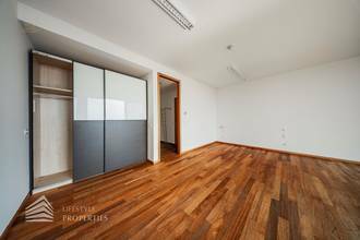 Thumbnail von Unique view over Vienna! Studio apartment with terrace at Kahlenberg