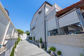 Thumbnail von Semi-detached house near the sea