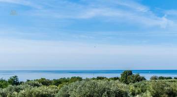 Neues Penthouse mit Meerblick