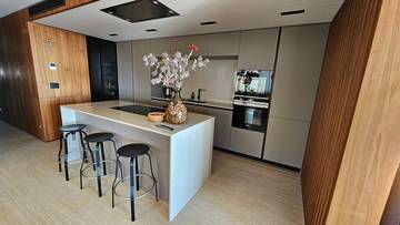 Thumbnail von Modern apartment with sea view