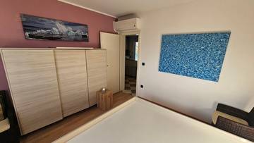 Thumbnail von Modern apartment with roof terrace and sea view