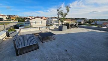 Thumbnail von Modern apartment with roof terrace and sea view