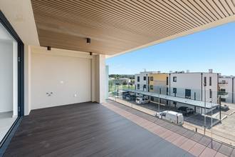 Thumbnail von Modern new-build apartment with sea view