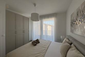 Thumbnail von Modernes Penthouse mit Dachterrasse und Panorama-Meerblick