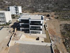 Thumbnail von Modern new-build apartment with beautiful sea views, garden, and private pool.