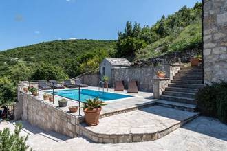 Thumbnail von Mediterranean stone house with swimming pool and sea view