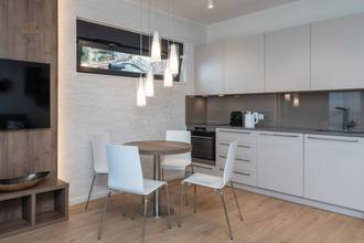 Thumbnail von Modern apartment directly by the sea with a community pool