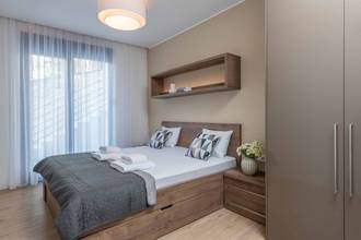 Thumbnail von Modern apartment directly by the sea with a community pool