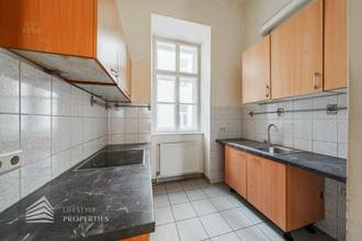 Thumbnail von Großzügige 2,5 Zimmer-Altbauwohnung in ruhiger Lage des 9. Bezirks! Nähe Liechtensteinpark