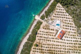 Thumbnail von Exceptional property on a small and secluded island with high privacy, Dalmatia