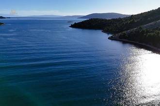 Thumbnail von Bungalow for renovation - attractive location, Trogir region