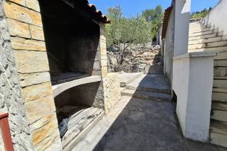Thumbnail von Bungalow for renovation - attractive location, Trogir region