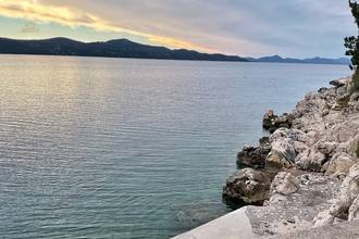 Thumbnail von Mediterranean villa in the first row to the seafront, Dubrovnik region