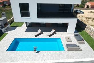 Thumbnail von Modern villa with swimming pool in a quiet location, Zadar region