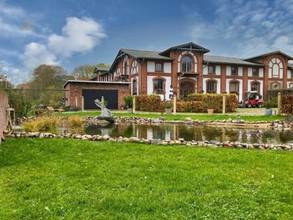 Ein Gutshaus mit Charme, Extravaganz & besonderem Flair!