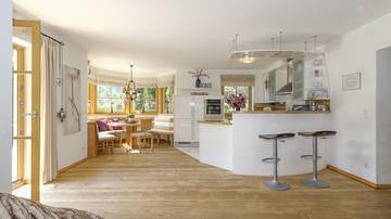 Thumbnail von Spacious single-family house in a dreamlike location
