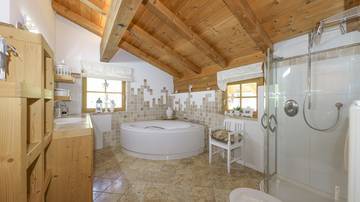 Thumbnail von Spacious single-family house in a dreamlike location