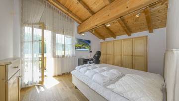 Thumbnail von Spacious single-family house in a dreamlike location