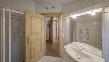Thumbnail von Main residence with Kaiser view in sunny peaceful location