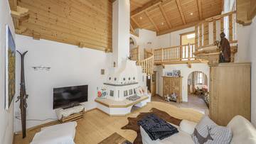 Thumbnail von Main residence with Kaiser view in sunny peaceful location
