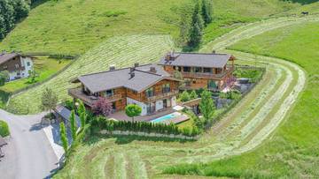 Thumbnail von Luxury garden apartment with pool in an absolutely prime location