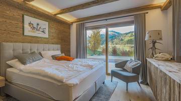 Thumbnail von Luxury garden apartment with pool in an absolutely prime location