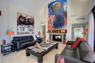 Thumbnail von Luxus-Villa in Sierra Blanca R2509709