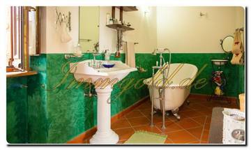 Thumbnail von North Sicily super villa on approximately 20,000 m² of land, park-like garden, view of the Aeolian Islands, olive groves, and a fantastic sea view.