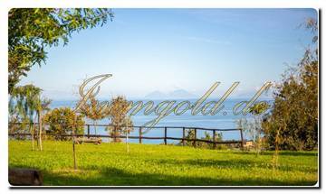 Thumbnail von North Sicily super villa on approximately 20,000 m² of land, park-like garden, view of the Aeolian Islands, olive groves, and a fantastic sea view.
