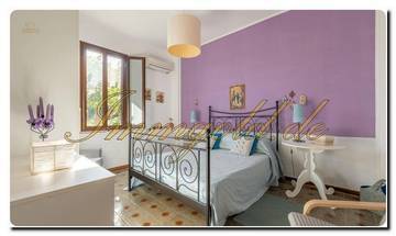 Thumbnail von Sicily noble house with a huge area, two building plots, and great sea views