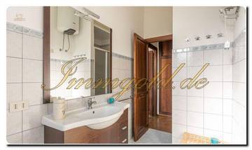 Thumbnail von Sicily noble house with a huge area, two building plots, and great sea views