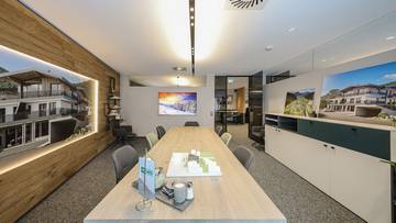 Thumbnail von Exclusive office in prime location with operator apartment