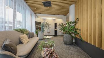 Thumbnail von Exclusive office in prime location with operator apartment