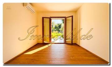 Thumbnail von Elegant, innovative, and distinctive semi-detached house with panoramic sea view, terrace, and the option to include a pool.