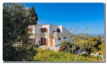 Thumbnail von Elegant, innovative, and distinctive semi-detached house with panoramic sea view, terrace, and the option to include a pool.