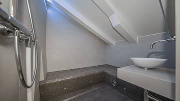 Thumbnail von Exclusive attic apartment in central location
