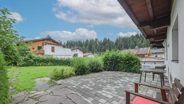 Thumbnail von Property with old buildings and partial recreational residence